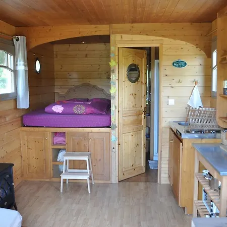 La Roulotte D'alcas Country house *